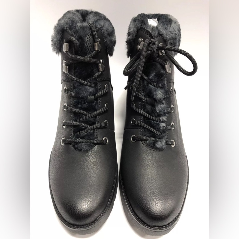 Soul Naturalizer Women’s Quentin Black Ankle Boot Size 6.5